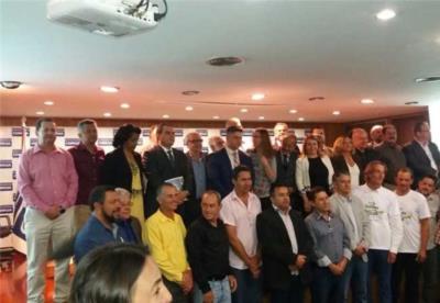 Prefeito assina Carta de preservação do Rio das Velhas