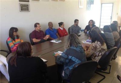 Prefeito se reúne com Professoras e representantes de Sindicato 