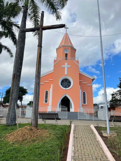 CRUZEIRO HISTÓRICO RETORNA AO SEU LUGAR DE ORIGEM EM CAPIM BRANCO APÓS 72 ANOS