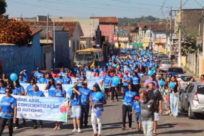 Capim Branco realiza 4ª Caminhada de Conscientização do Autismo e reforça compromisso com a inclusão